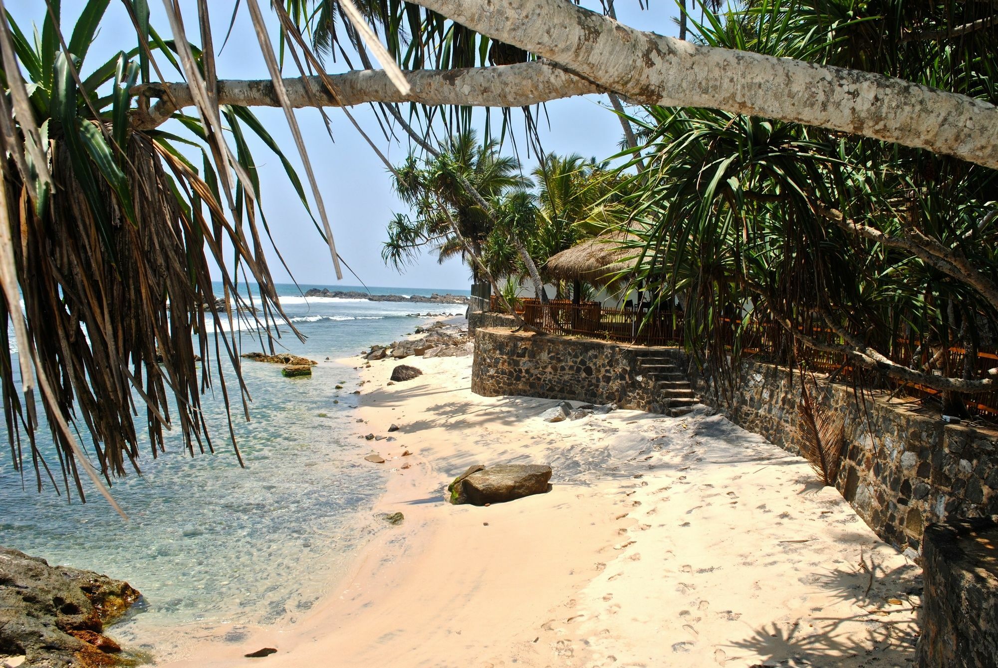 Satin Doll Hotel Unawatuna Exterior photo
